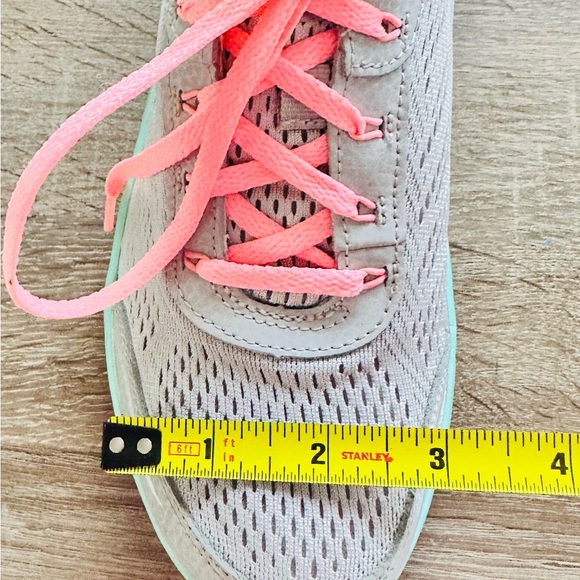 Skechers Deluxe Walkers shoes with memory foam women’s 7.5 - Picture 7 of 7